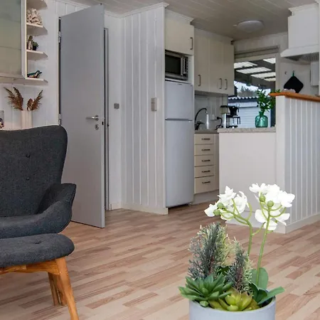 6 Person In * Nordborg